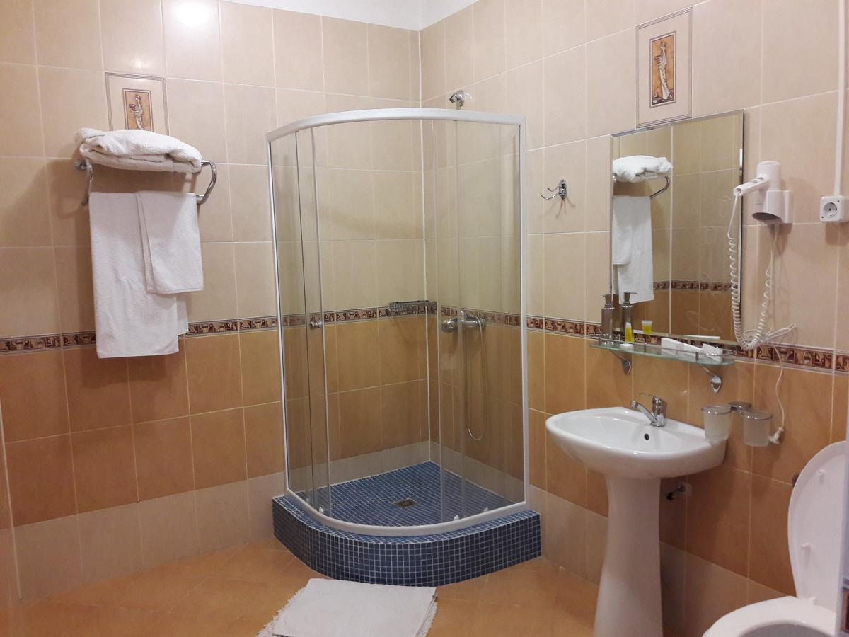 Hotel Vangogh Kyzylorda Eksteriør billede